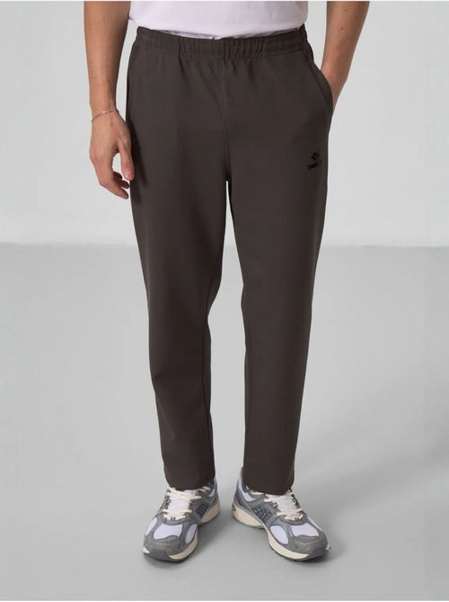 Ensemble homme sweat et pantalon à fermeture éclair tommy - Kiabi Ensemble homme sweat et pantalon à fermeture éclair tommy - Kiabi