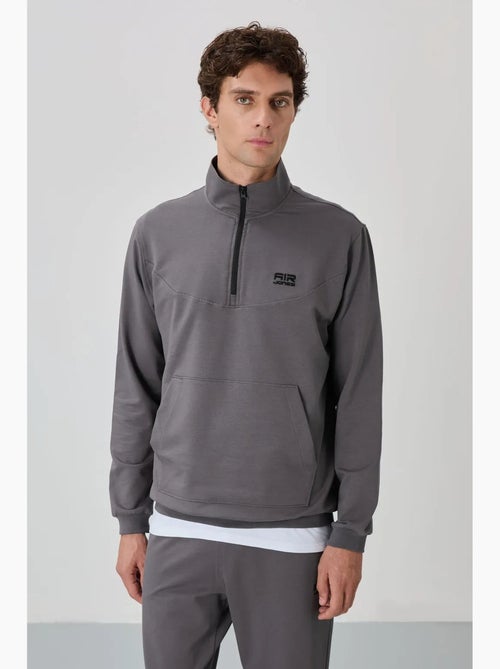 Ensemble homme sweat et pantalon à fermeture éclair tommy - Kiabi Ensemble homme sweat et pantalon à fermeture éclair tommy - Kiabi