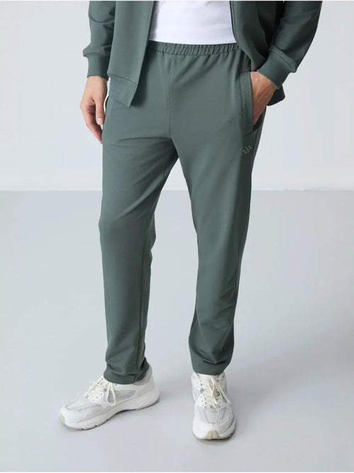 Ensemble homme sweat et pantalon à fermeture éclair tommy - Kiabi Ensemble homme sweat et pantalon à fermeture éclair tommy - Kiabi