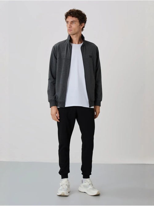 Ensemble homme sweat et pantalon en molleton tommy - Kiabi Ensemble homme sweat et pantalon en molleton tommy - Kiabi
