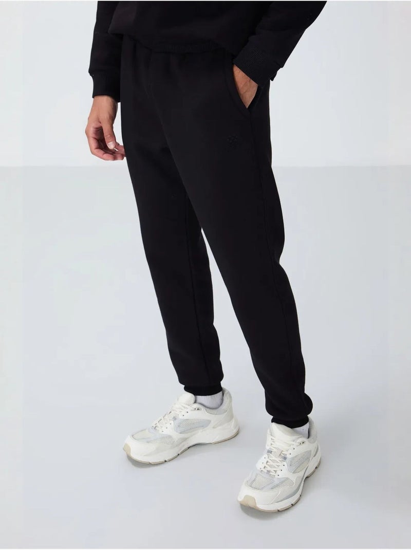 Ensemble homme sweat et pantalon en molleton tommy Noir - Kiabi