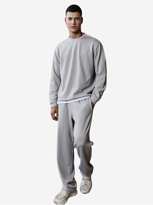 Ensemble homme sweat et pantalon oversize tommy - Kiabi Ensemble homme sweat et pantalon oversize tommy - Kiabi