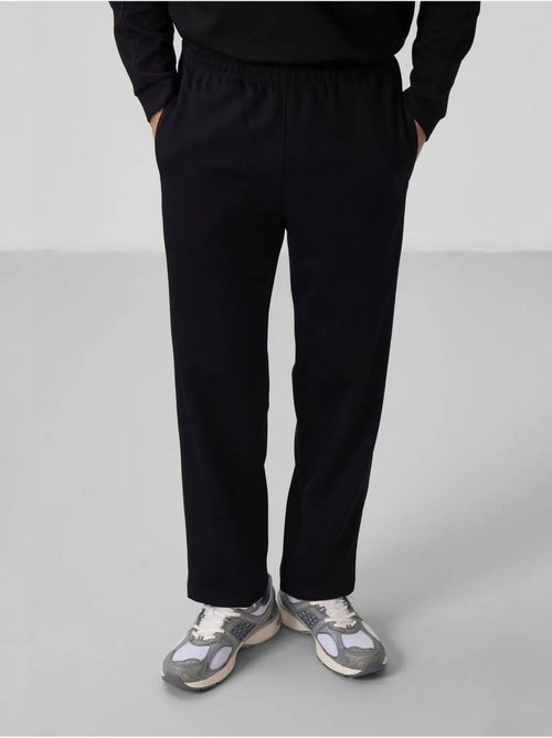 Ensemble homme sweat et pantalon oversize tommy - Kiabi Ensemble homme sweat et pantalon oversize tommy - Kiabi
