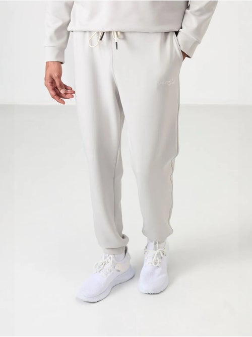 Ensemble homme sweat-shirt et pantalon à manches longues tommy - Kiabi Ensemble homme sweat-shirt et pantalon à manches longues tommy - Kiabi