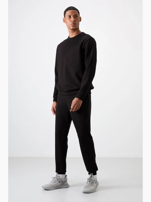 Ensemble homme sweat-shirt et pantalon à manches longues tommy - Kiabi Ensemble homme sweat-shirt et pantalon à manches longues tommy - Kiabi