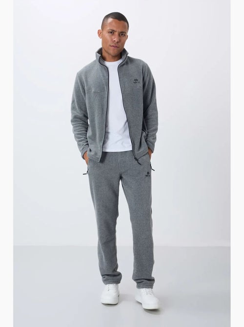 Ensemble homme sweatshirt et pantalon zippé tommy - Kiabi Ensemble homme sweatshirt et pantalon zippé tommy - Kiabi