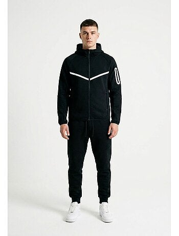 Ensemble jogging kebello