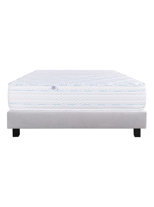 Ensemble literie mousse mémoire de forme 24 cm + sommier gris - Kiabi Ensemble literie mousse mémoire de forme 24 cm + sommier gris - Kiabi