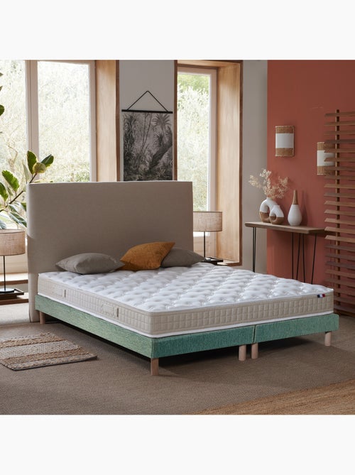 Ensemble matelas 100% latex 3 zones PURE avec sommier - confort français - Sommier - Vert celadon - Kiabi Ensemble matelas 100% latex 3 zones PURE avec sommier - confort français - Sommier - Vert celadon - Kiabi