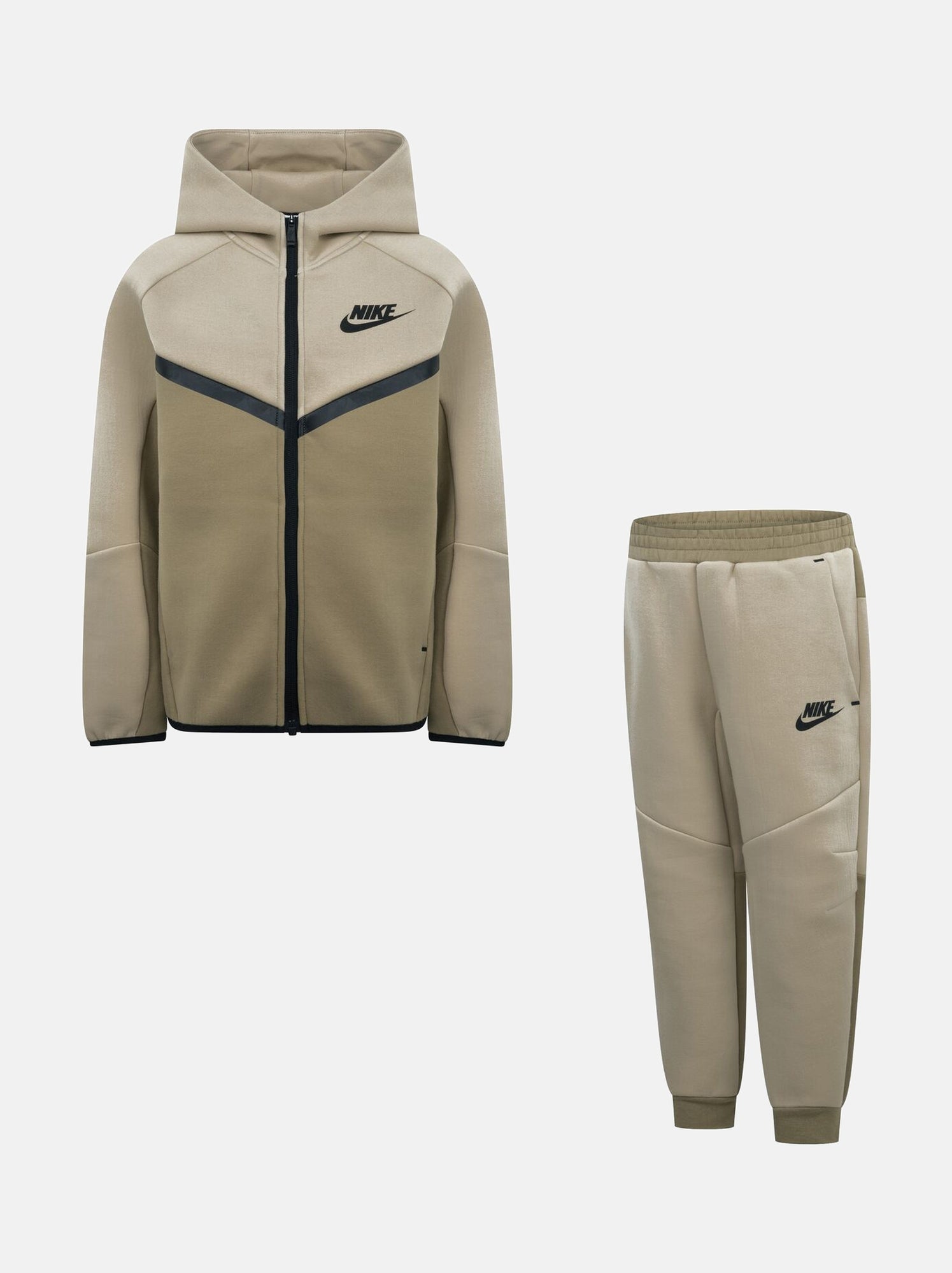 combien coûte un ensemble nike