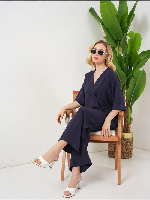 Ensemble pantalon kimono surdimensionné à col en v et fermeture à nouer bdart - Kiabi Ensemble pantalon kimono surdimensionné à col en v et fermeture à nouer bdart - Kiabi