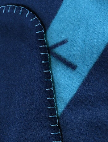 Ensemble Plaid et Coussin, OLYMPIQUE DE MARSEILLE SUPPORTERS