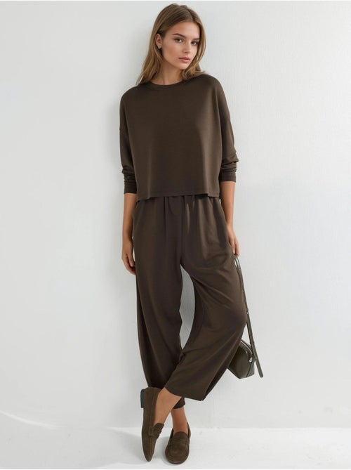 Ensemble pull oversize à col rond et pantalon à jambes élastiques hiccup - Kiabi Ensemble pull oversize à col rond et pantalon à jambes élastiques hiccup - Kiabi
