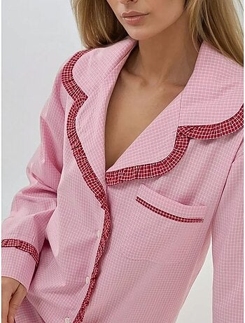 Ensemble pyjama à carreaux et col chemise
