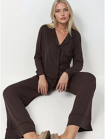 Ensemble pyjama à manches longues boutonnées et col chemise