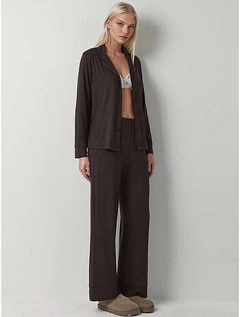 Ensemble pyjama à manches longues boutonnées et col chemise