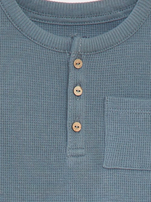 Ensemble pyjama court t-shirt + short en maille gaufrée - 2 pièces - Kiabi