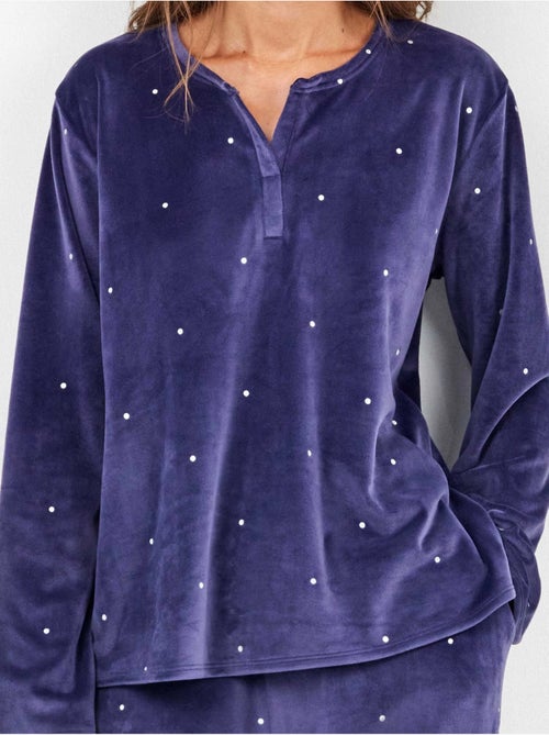 Ensemble pyjama en tissu polaire élastique - Kiabi Ensemble pyjama en tissu polaire élastique - Kiabi