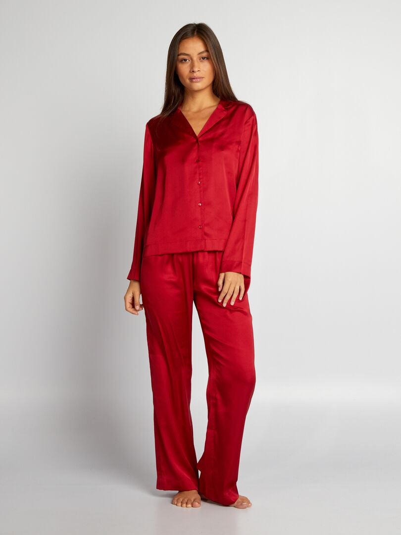 Pyjama femme satin ou soie : Comment choisir ?