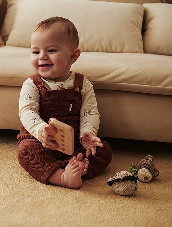 Ensemble salopette + t-shirt