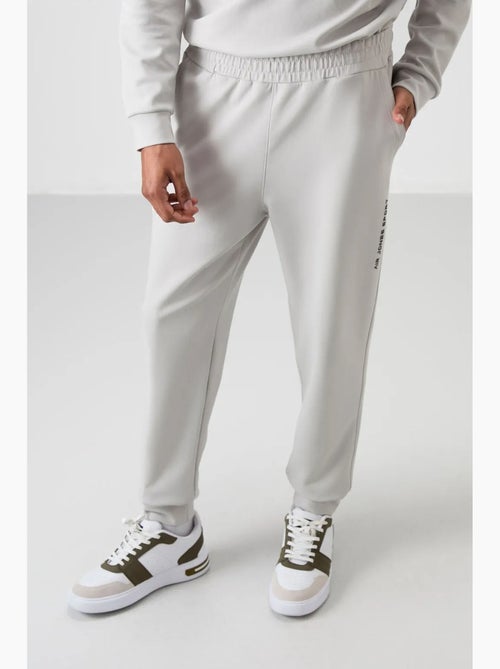 Ensemble sweat et pantalon en molleton imprimé tommy - Kiabi Ensemble sweat et pantalon en molleton imprimé tommy - Kiabi