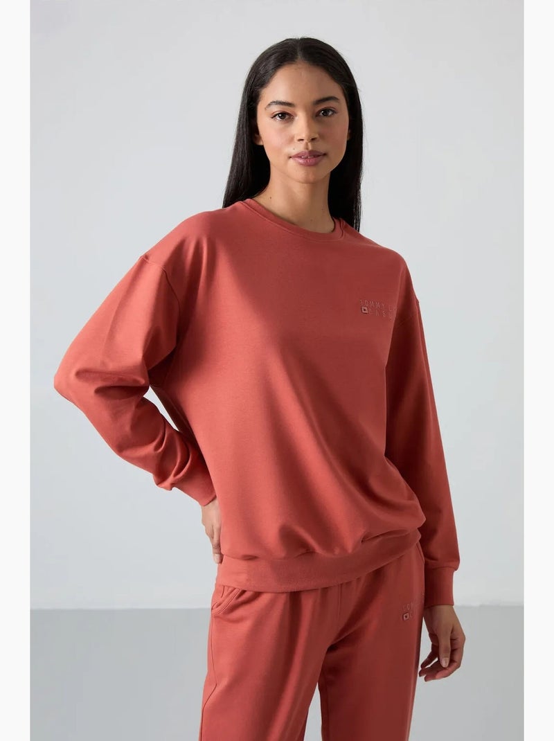 Ensemble sweat-shirt et pantalon oversize à col rond tommy Terracotta - Kiabi