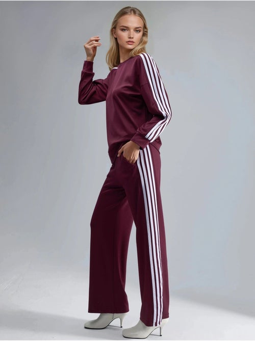 Ensemble sweat-shirt rayé à col rond et pantalon droit hiccup - Kiabi Ensemble sweat-shirt rayé à col rond et pantalon droit hiccup - Kiabi