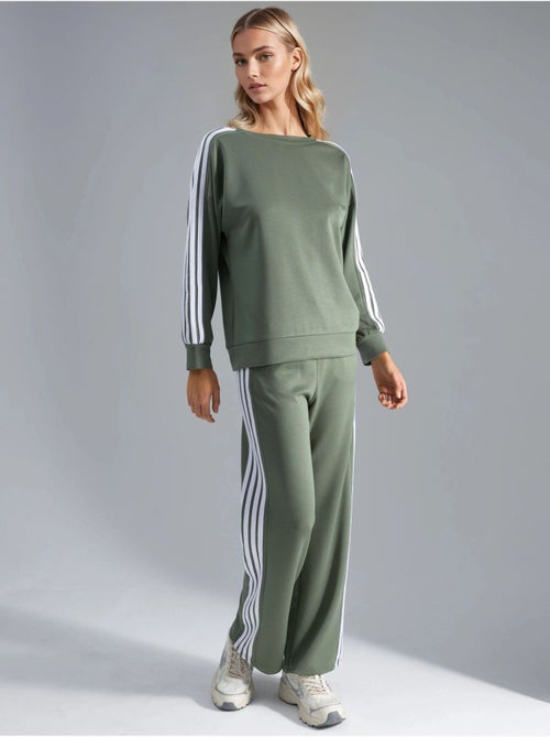 Ensemble sweat-shirt rayé à col rond et pantalon droit - Kiabi