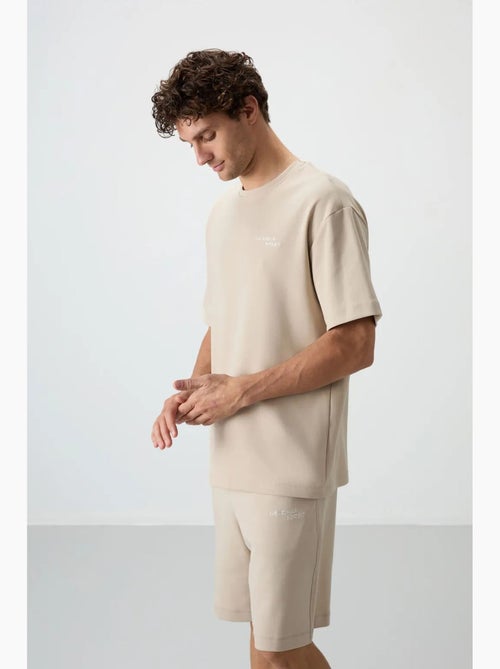 Ensemble t-shirt et short oversize tommy - Kiabi Ensemble t-shirt et short oversize tommy - Kiabi