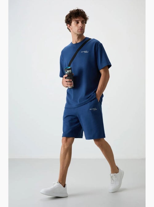 Ensemble t-shirt et short oversize tommy - Kiabi Ensemble t-shirt et short oversize tommy - Kiabi