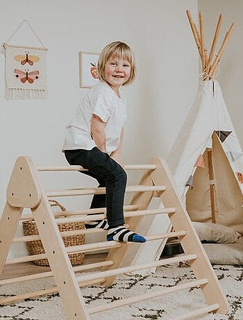 Ensemble Triangle Pikler et Rampe