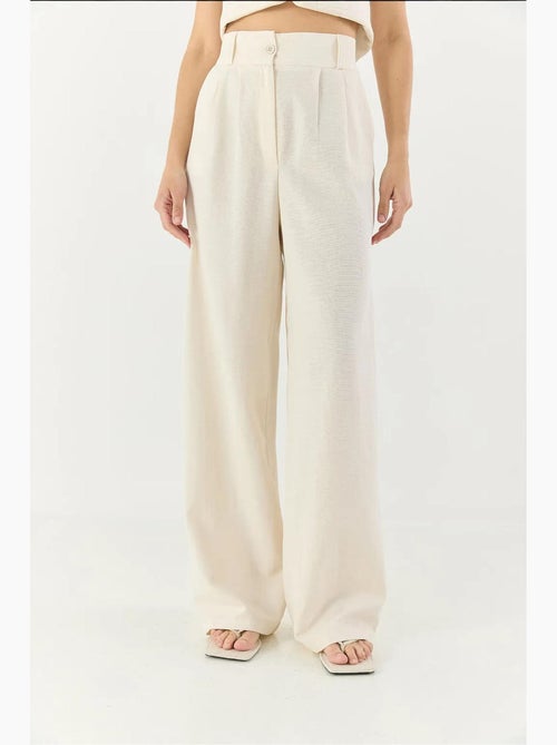 Ensemble trois pièces avec pantalon taille haute, gilet et doublure lucci - Kiabi Ensemble trois pièces avec pantalon taille haute, gilet et doublure lucci - Kiabi