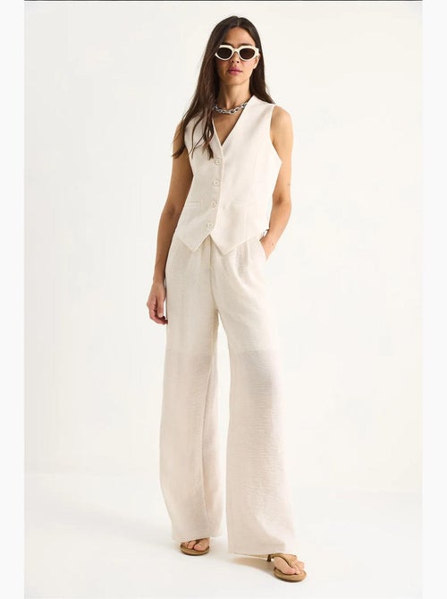 Ensemble trois pièces avec pantalon taille haute, gilet et doublure lucci - Kiabi Ensemble trois pièces avec pantalon taille haute, gilet et doublure lucci - Kiabi