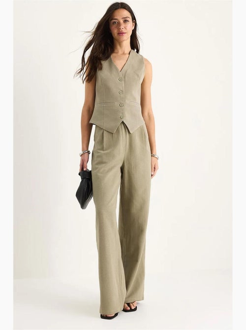 Ensemble trois pièces avec pantalon taille haute, gilet et doublure lucci - Kiabi Ensemble trois pièces avec pantalon taille haute, gilet et doublure lucci - Kiabi