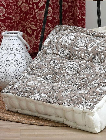 Épais coussin de sol en coton Bibury 40 cm