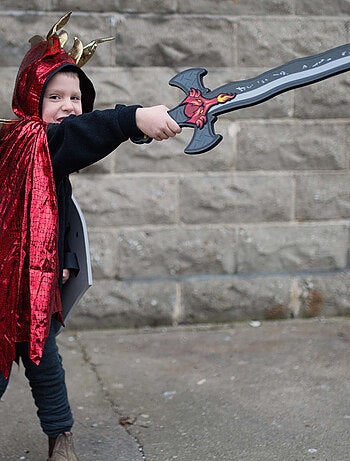 Epée de chevalier dragon en mousse Great Pretenders