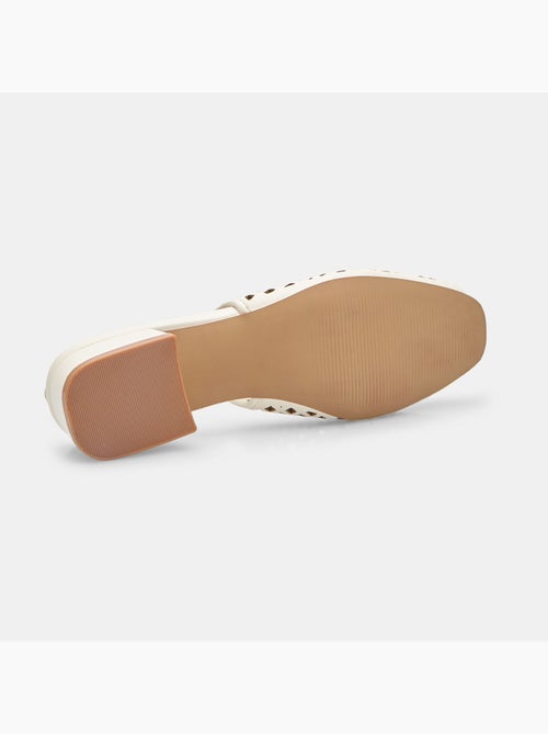 Escarpin slingback ajouré Bata - Kiabi