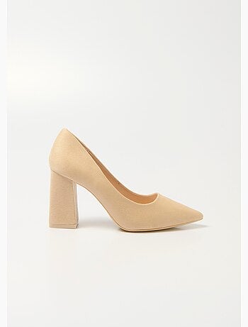 Escarpin talon haut et large finition daim