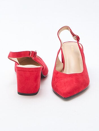 Escarpins à bout pointu