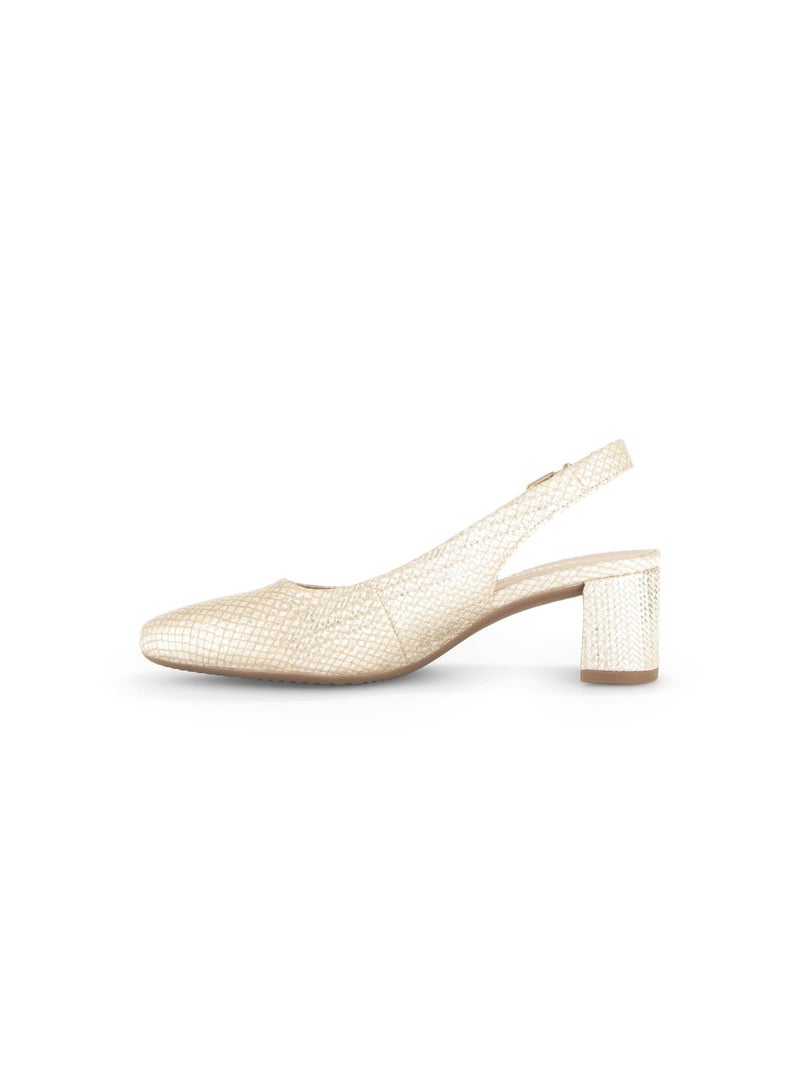 Escarpins à bride arrière  en cuir tressé Beige - Kiabi