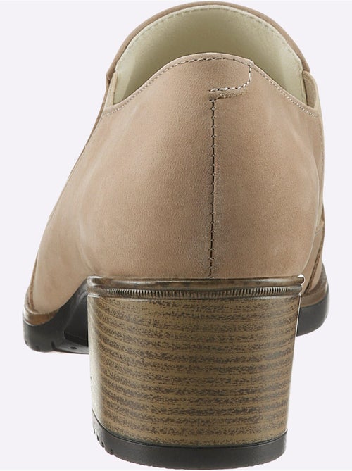 Escarpins à Front Haut De Fabrication Portugaise - Taille Standard - helline - Kiabi