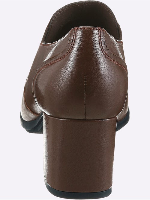 Escarpins à front haut largeur pied normal - taille standard - witt - Kiabi Escarpins à front haut largeur pied normal - taille standard - witt - Kiabi