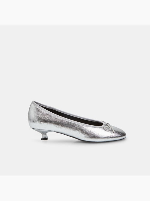 Escarpins à talon bas et bout rond avec nœud - Kiabi