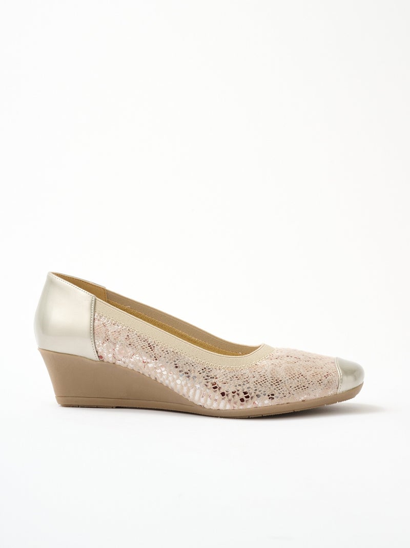 Escarpins compensés grande largeur Beige - Kiabi