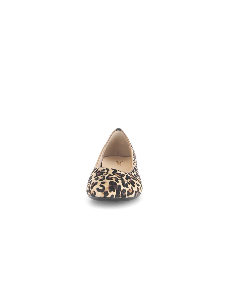 Escarpins  en cuir Beige - Kiabi
