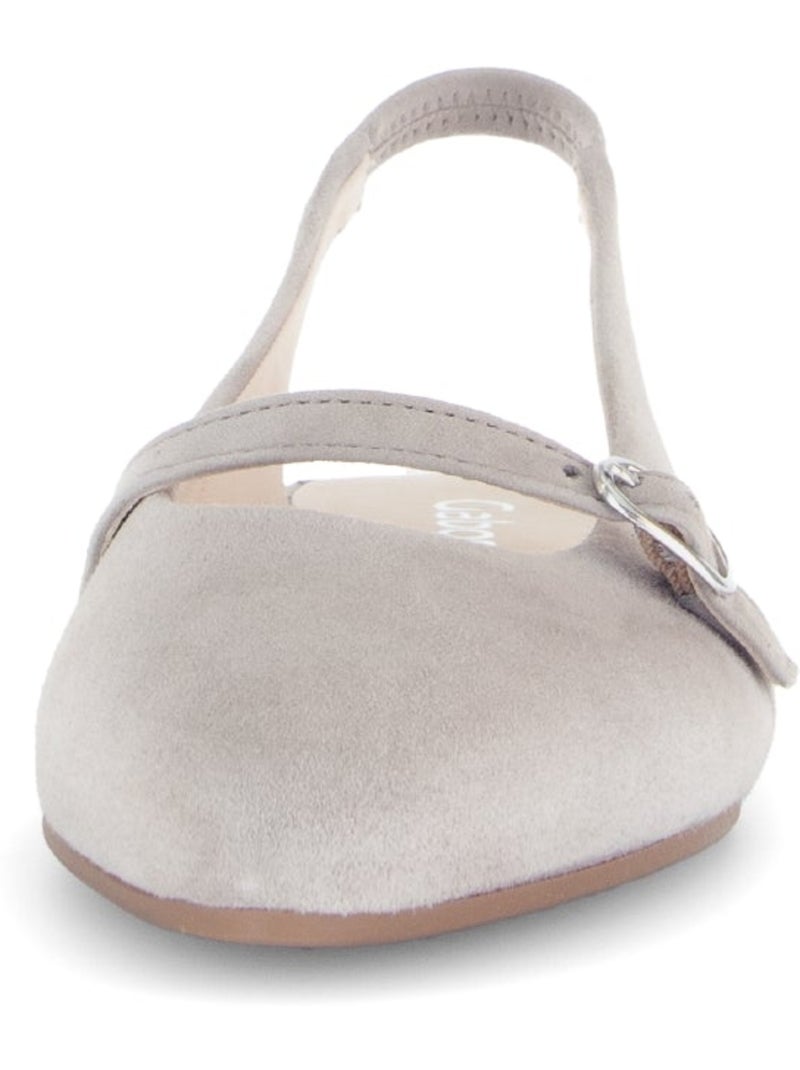 Escarpins  en cuir Beige - Kiabi