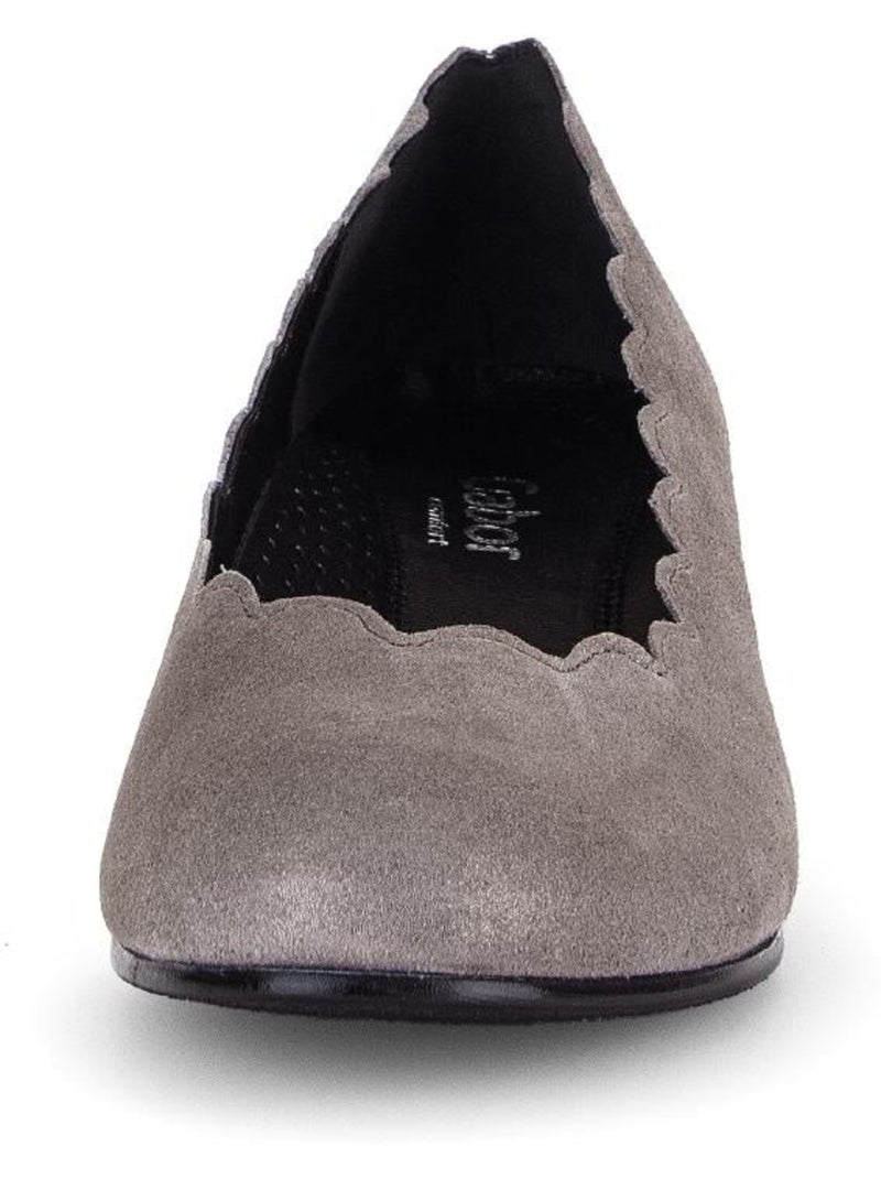 Escarpins  en cuir Marron - Kiabi