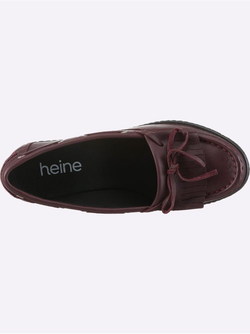 Escarpins en cuir nappa avec semelle plateau et talon compensé - Taille standard - Helline - Kiabi Escarpins en cuir nappa avec semelle plateau et talon compensé - Taille standard - Helline - Kiabi