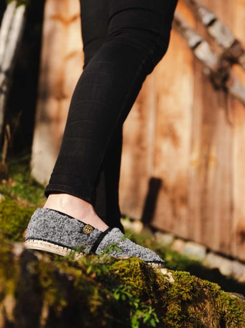 Espadrilles Chaussons unie - Kiabi
