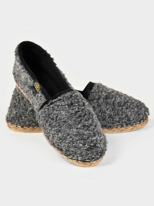 Espadrilles Chaussons unie - Kiabi